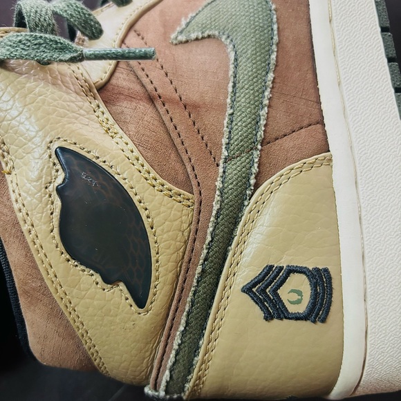 ‼️🪖 2008 RARE Nike Air Jordan 1 Retro 'Armed Forces' Mens 9.5 🪖‼️ - Picture 13 of 16